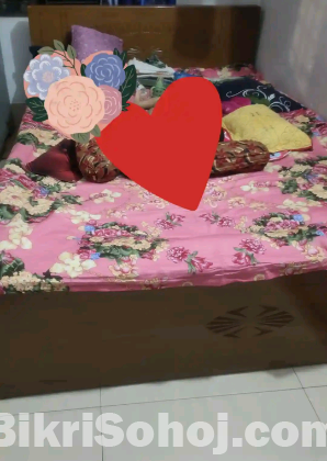 মালয়েশিয়ান উডের খাট